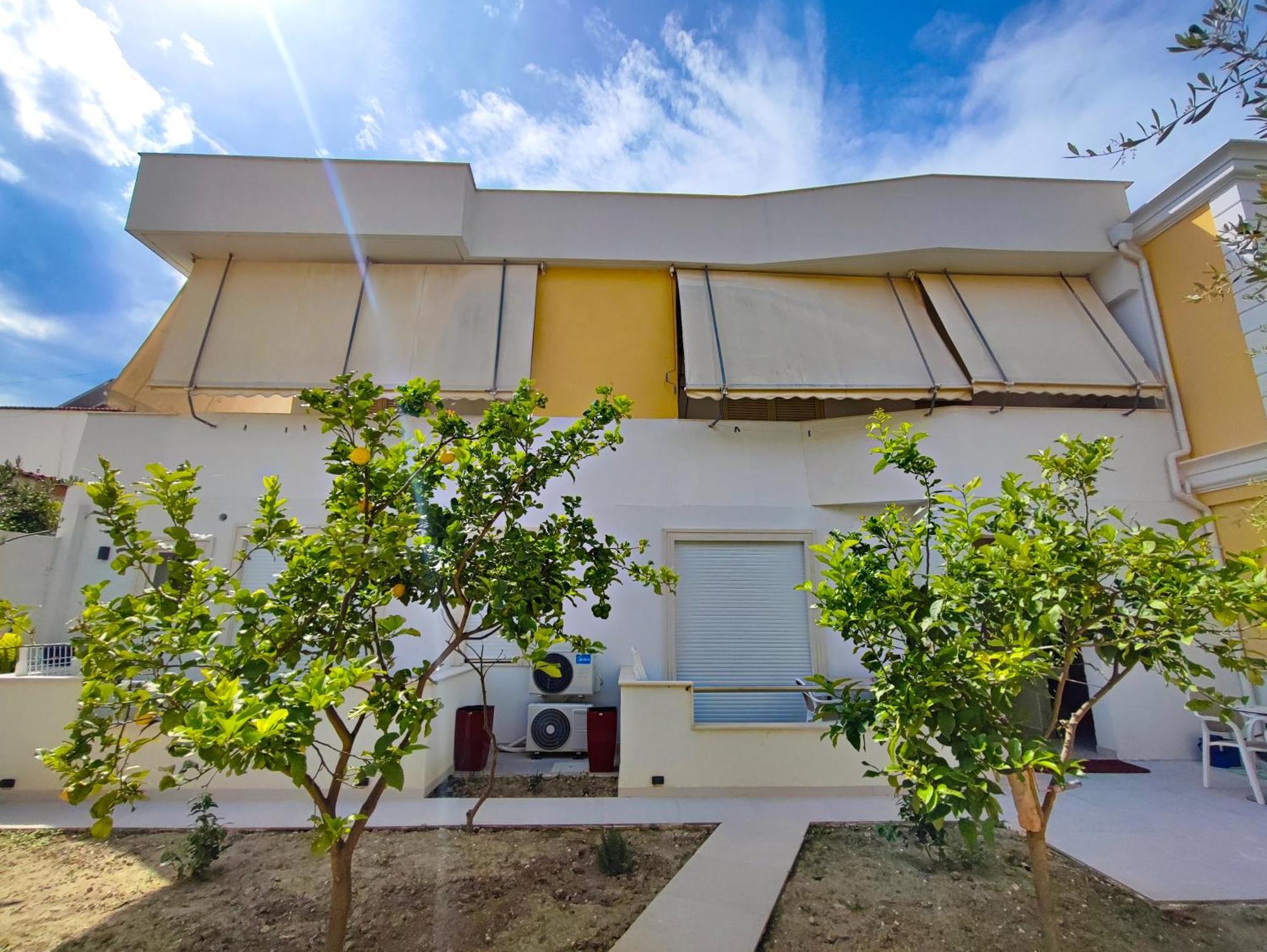Comfort Villa Vlorë エクステリア 写真