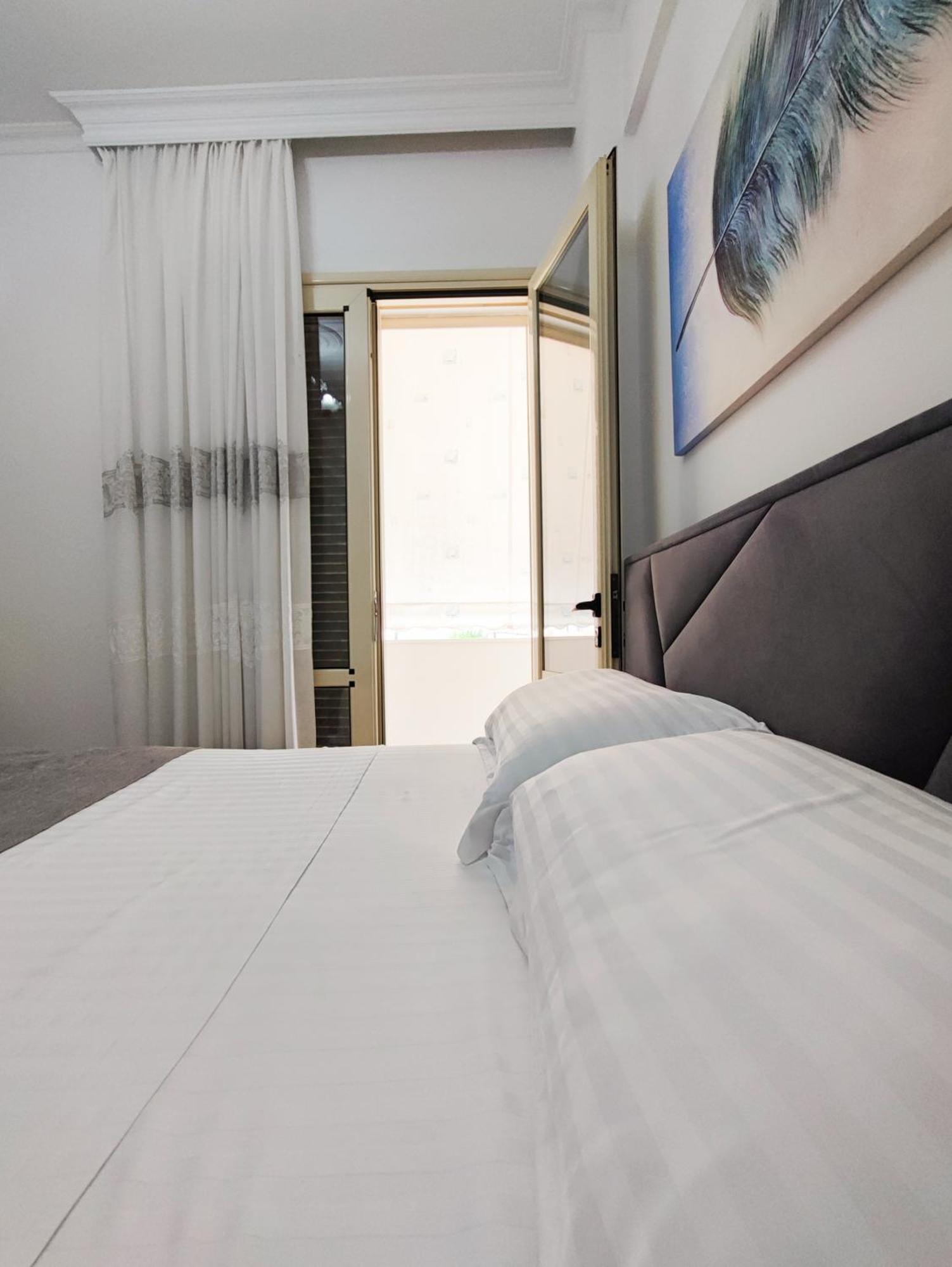 Comfort Villa Vlorë エクステリア 写真
